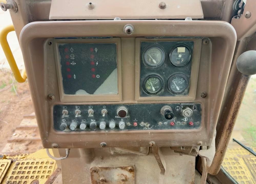 1990 CATERPILLAR D9N DOZER with ripper - View 13